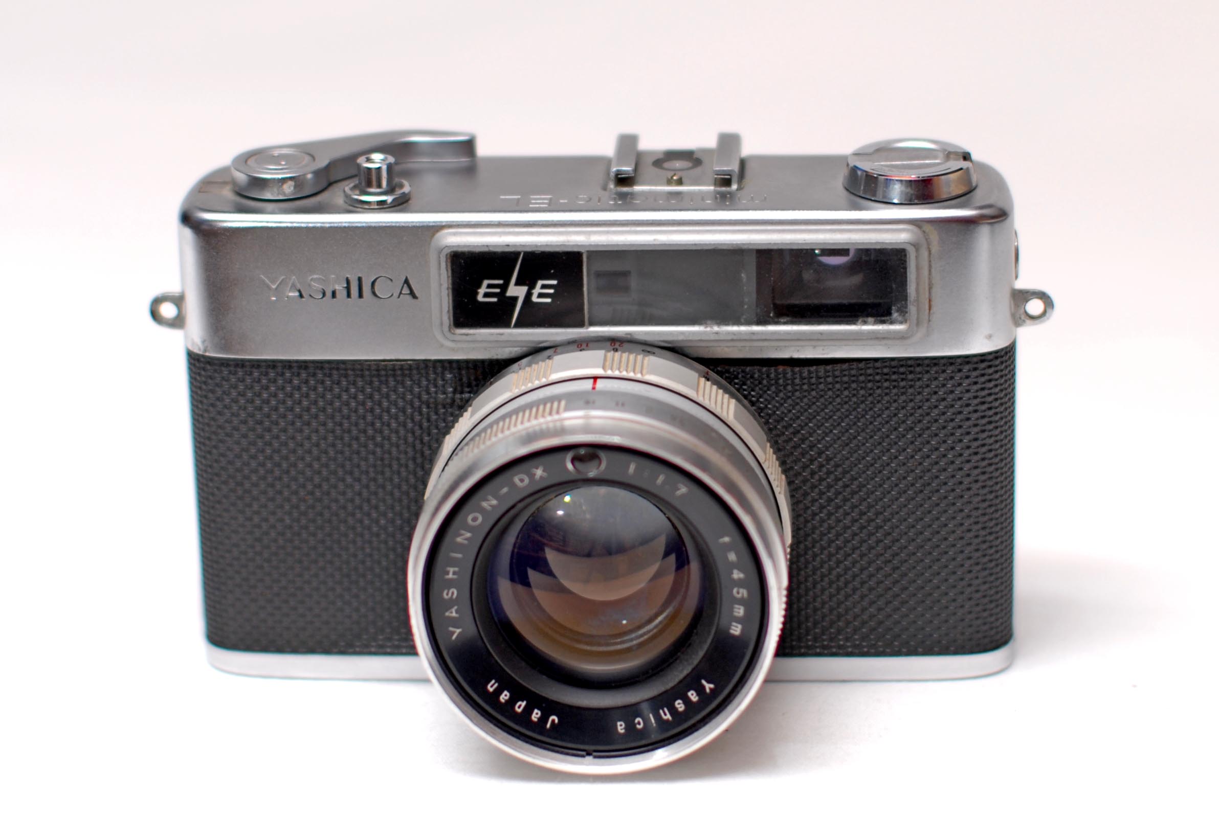 YASHICA MINIMATIC - EL